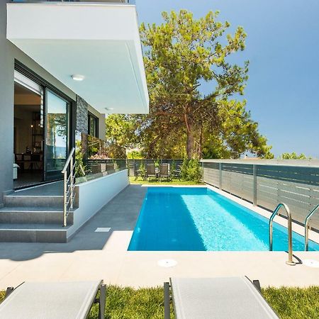 Sfáka Nisos Villa, Pool & Heated Spawhirlpool, Walking To Beach, By Thinkvilla מראה חיצוני תמונה