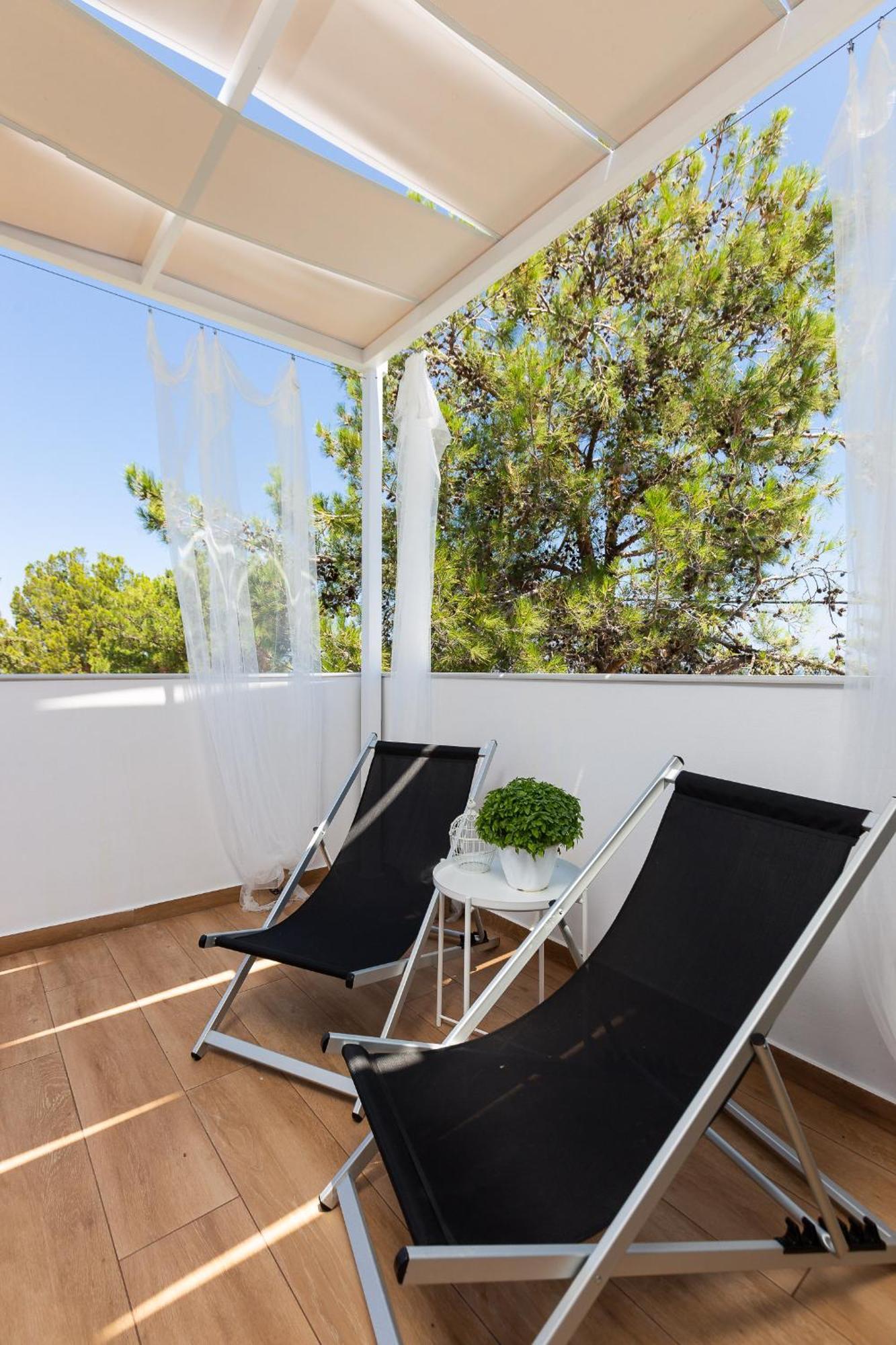 Sfáka Nisos Villa, Pool & Heated Spawhirlpool, Walking To Beach, By Thinkvilla מראה חיצוני תמונה